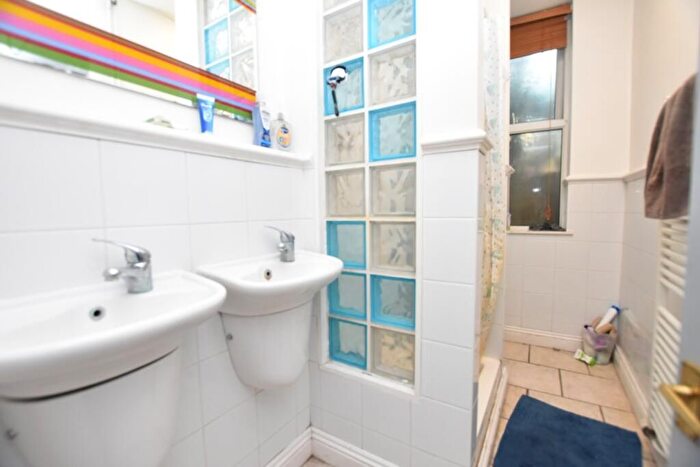 1 Bedroom Semi-Detached House To Rent In Saint Paul's Road, Bristol, BS8