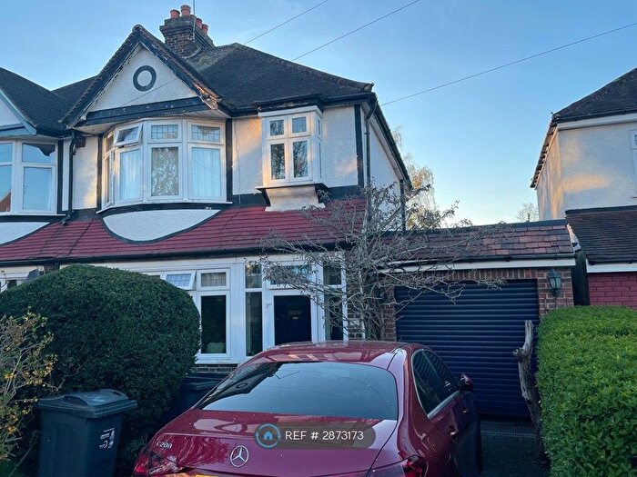 3 Bedroom Semi-Detached House To Rent In Norman Avenue, South Croydon, CR2