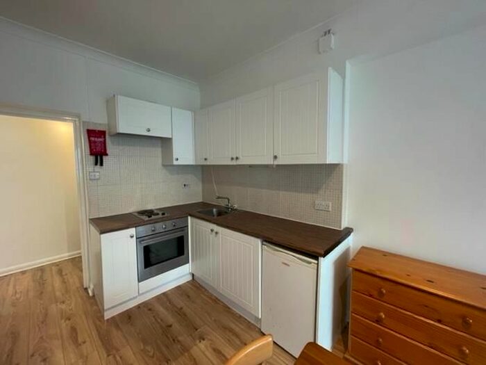 Studio To Rent In Princes Avenue, Muswell Hill, N10