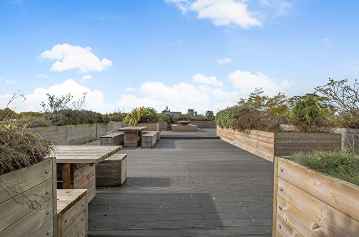 1 Bedroom Flat For Sale In Kings Road, Reading, Berkshire, RG1