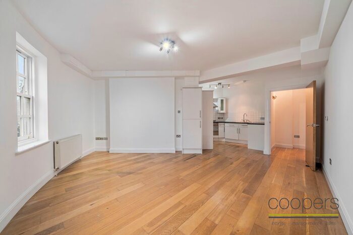 1 Bedroom Flat To Rent In Stockwell Road, London, SW9