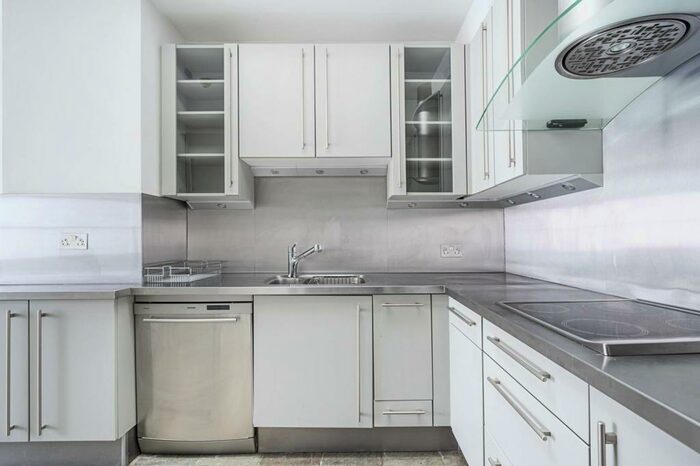 3 Bedroom House To Rent In Baltic Street East, Barbican, London, EC1Y