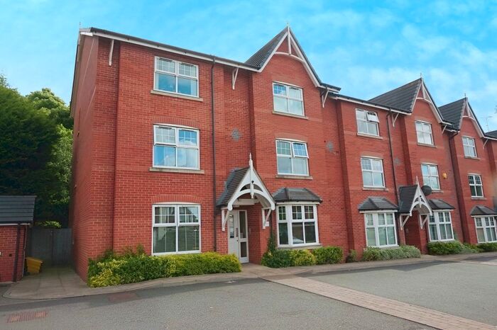 2 Bedroom Flat For Sale In Wood End Road, Birmingham, B24