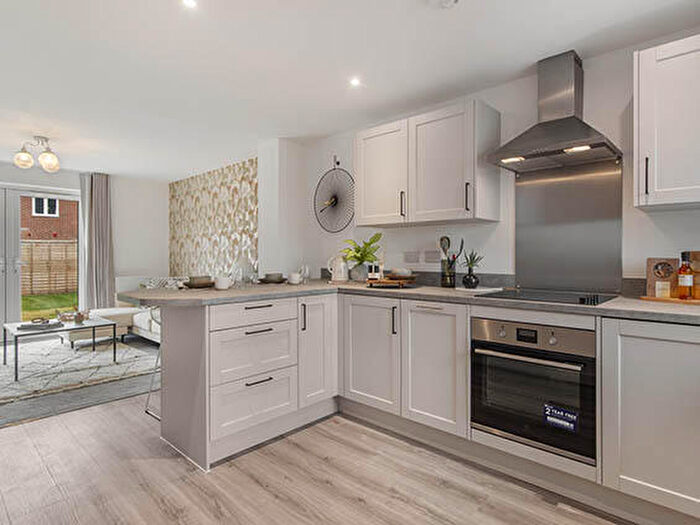 2 Bedroom End Of Terrace House For Sale In The View, Brockhill, Redditch, Worcestershire, B97
