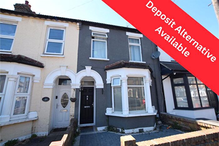 3 Bedroom Terraced House To Rent In Cromer Road, Romford, RM7