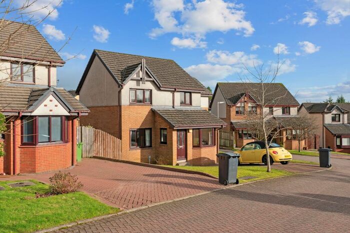 4 Bedroom Apartment To Rent In Dalnair Place, Milngavie, Glasgow, G62
