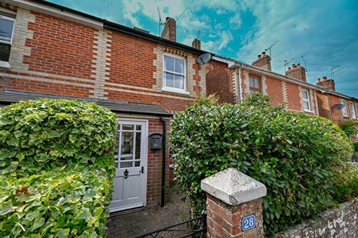 3 Bedroom Semi-Detached House For Sale In Grove Road, Wimborne, BH21