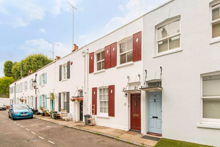 2 Bedroom Mews To Rent In Ryders Terrace, St John's Wood, London, NW8