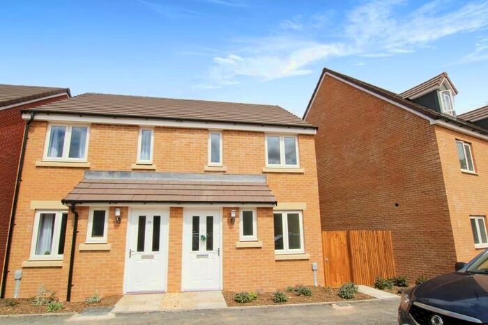 2 Bedroom Semi-Detached House To Rent In George Boon Drive, Bristol, BS11