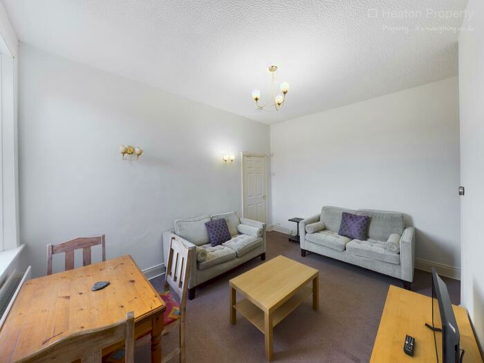 3 Bedroom Flat To Rent In Cartington Terrace, Heaton, Newcastle Upon Tyne, Tyne And Wear, NE6
