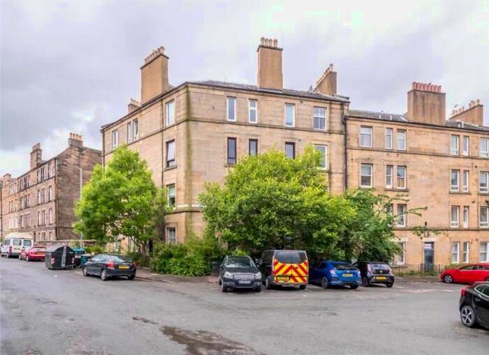 1 Bedroom Flat To Rent In Wardlaw Terrace, Edinburgh, EH11