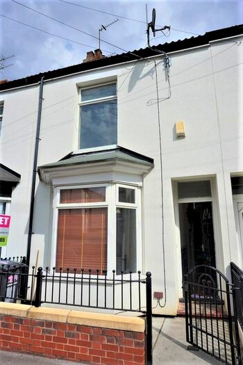 3 Bedroom Terraced House To Rent In Camden Street, Hull HU3