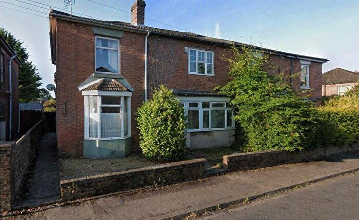 4 Bedroom Terraced House To Rent In Avenue Rd, Southampton, Southampton, SO14