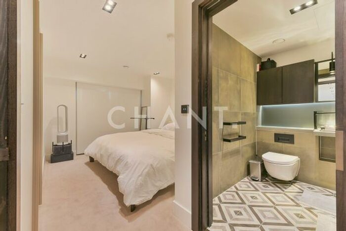 2 Bedroom Flat To Rent In Exchange Gardens, London, SW8