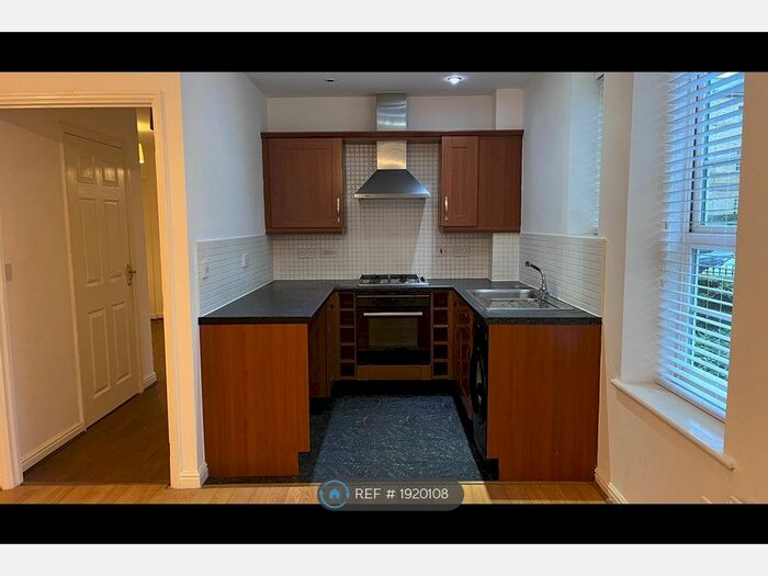 1 Bedroom Flat To Rent In Beven Grove, Wakefield, WF1