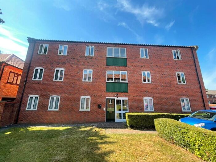 2 Bedroom Flat To Rent In Forlander Place, Louth, LN11