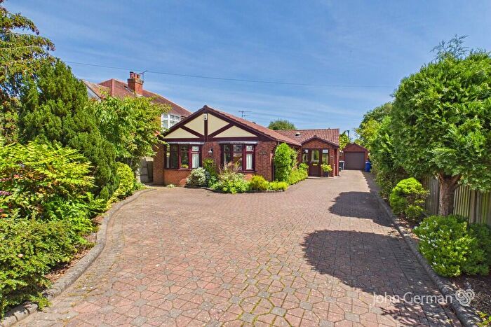3 Bedroom Detached Bungalow For Sale In Postern Road, Tatenhill, DE13