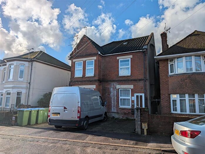 1 Bedroom Flat For Sale In Westridge Road, Southampton, SO17