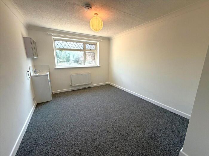 1 Bedroom Apartment To Rent In Bradley Road, Trowbridge, BA14