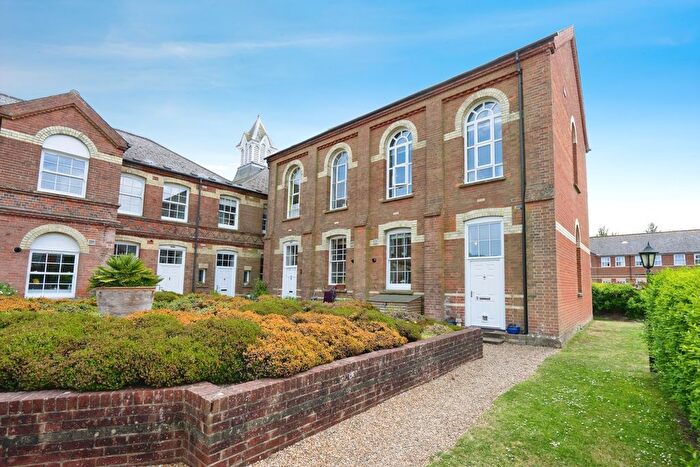 3 Bedroom End Of Terrace House For Sale In Shepherd's Way, Lewes, East Sussex, BN8
