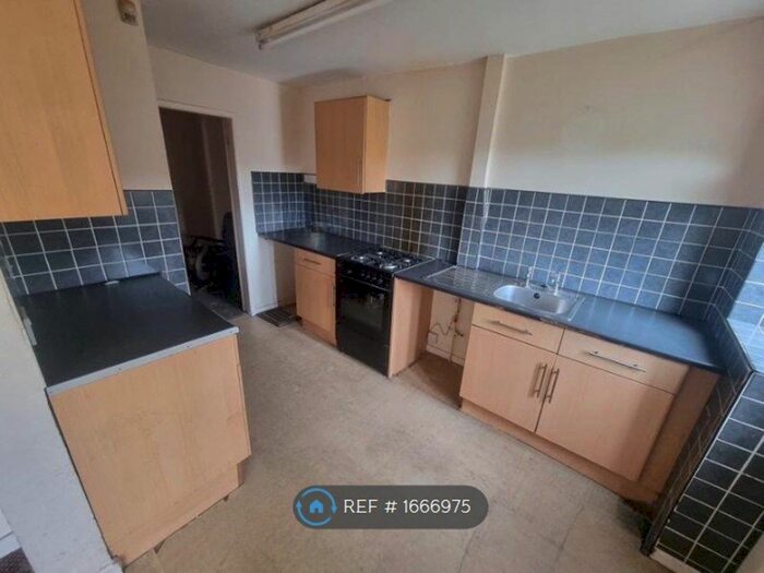 3 Bedroom Terraced House To Rent In Westminster Avenue, Bootle, L30