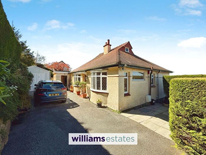 3 Bedroom Detached Bungalow For Sale In Bishopswood Road, Prestatyn, LL19