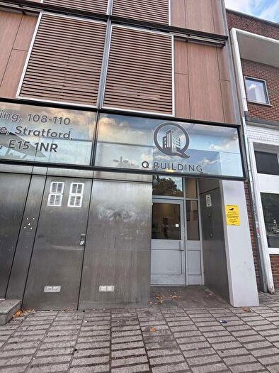 2 Bedroom Flat For Sale In The Grove, London, E15