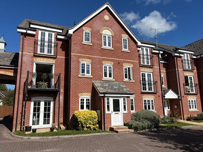 2 Bedroom Apartment To Rent In Meadowview, Hungerford, RG17