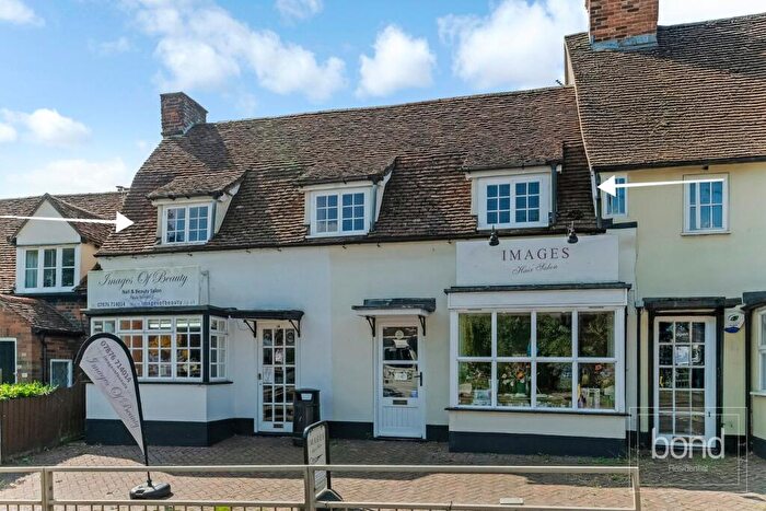 2 Bedroom Maisonette For Sale In Maldon Road, Danbury, Chelmsford, CM3