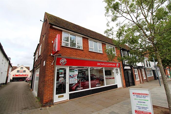 1 Bedroom Flat To Rent In High Street, Baldock, Hertfordshire, SG7