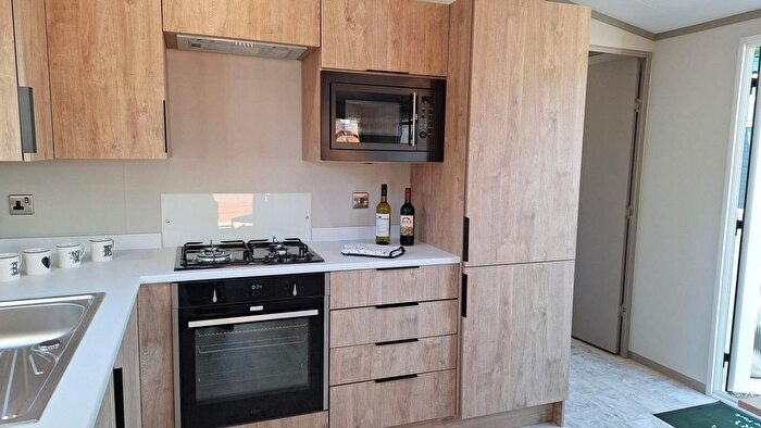 2 Bedroom Park Home For Sale In West Witton, Leyburn, DL8