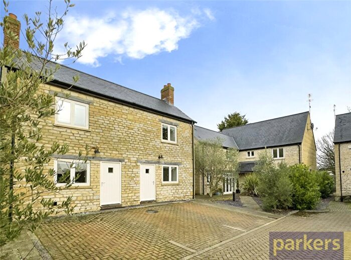 6 Bedroom Detached House For Sale In Ham Lane, Aston, Bampton, Oxfordshire, OX18