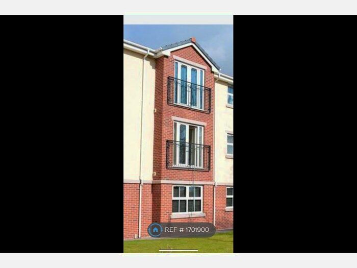 2 Bedroom Flat To Rent In Planewood Gardens, Warrington, WA3