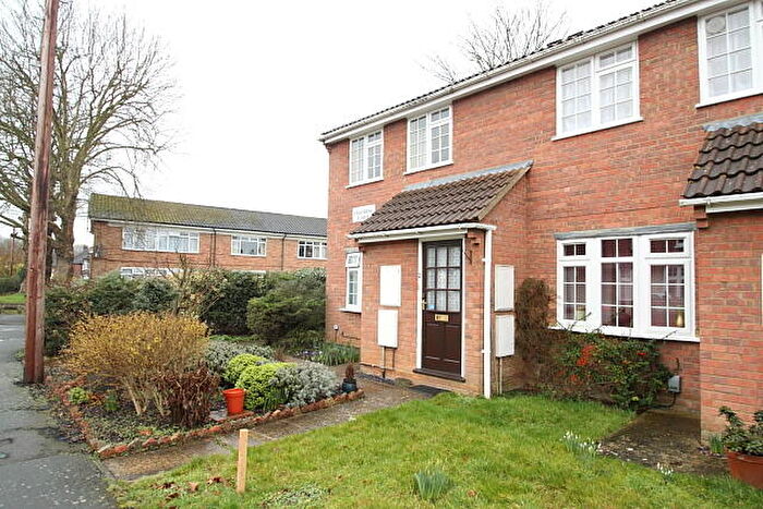 1 Bedroom Flat To Rent In South Road, Woking, GU21