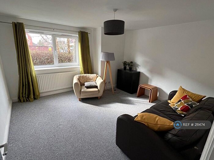 2 Bedroom Flat To Rent In The Deansgate, Manchester, M14