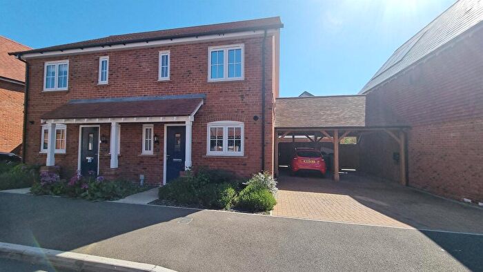 2 Bedroom Semi-Detached House For Sale In Anderson Street, Didcot, OX11