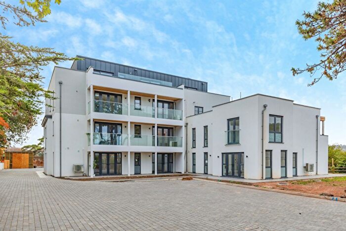 2 Bedroom Flat For Sale In Keysfield Road, Paignton, TQ4