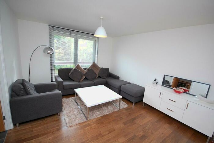 2 Bedroom Flat To Rent In Dee Village, City Centre, Aberdeen, AB11