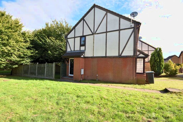 1 Bedroom End Of Terrace House To Rent In Perrymead, Luton, Bedfordshire, LU2