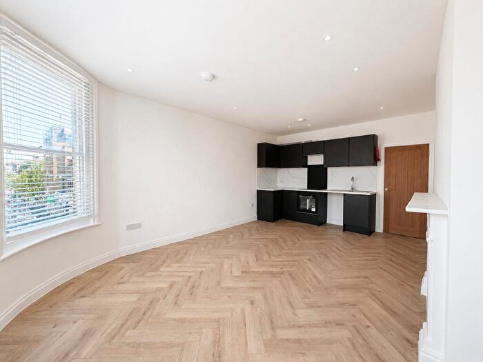 1 Bedroom Flat To Rent In Leopold Street, Ramsgate, Kent, CT11