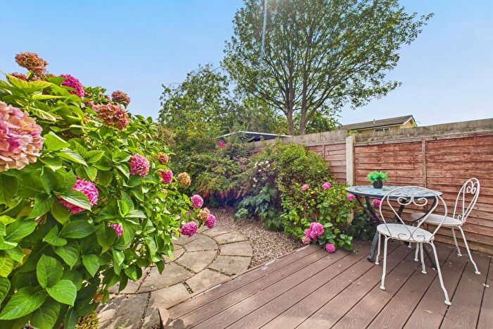3 Bedroom End Of Terrace House For Sale In Constantine Avenue, York, North Yorkshire, YO10