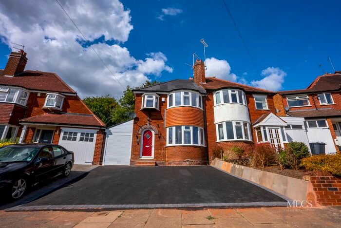 4 Bedroom Semi-Detached House To Rent In Battenhall Road, Harborne, Birmingham, B17