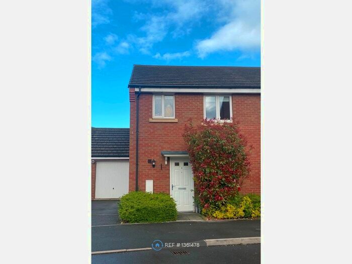 3 Bedroom Semi-Detached House To Rent In Gibraltar Close, Coventry, CV3
