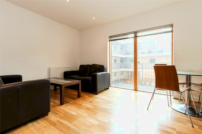 2 Bedroom Apartment To Rent In Dalston Lane, Hackney, London, E8