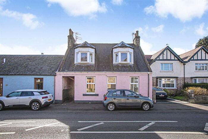 1 Bedroom Flat For Sale In Main Street, Crossford, KY12