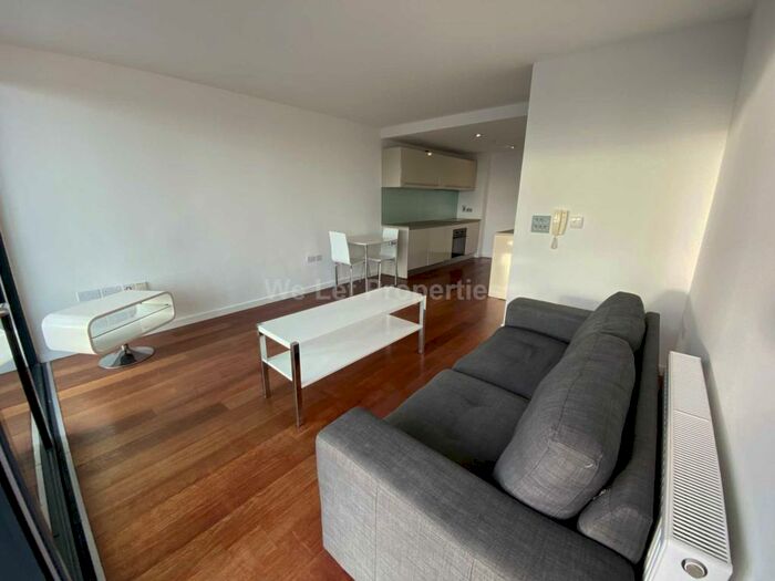 1 Bedroom Apartment To Rent In Beetham Tower, Deansgate, M3