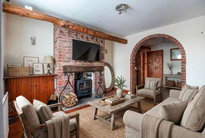 3 Bedroom End Terrace House For Sale In Butt Lane, Burgh Castle, NR31