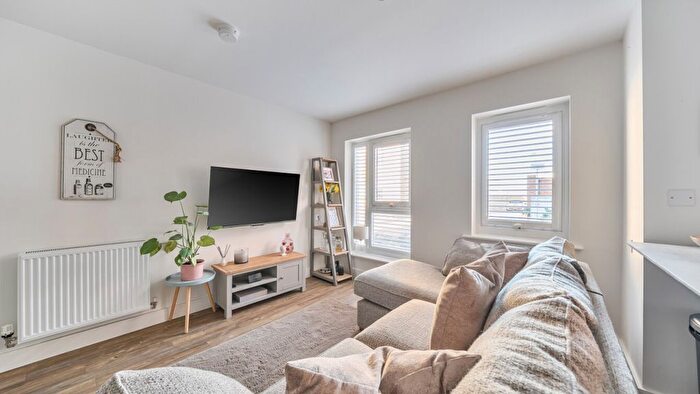 1 Bedroom Flat For Sale In Henry Shuttlewood Drive, Broomfield, Chelmsford, CM1