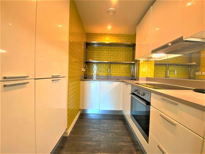 1 Bedroom Flat To Rent In Navigation Building, Station Approach, Hayes, UB3