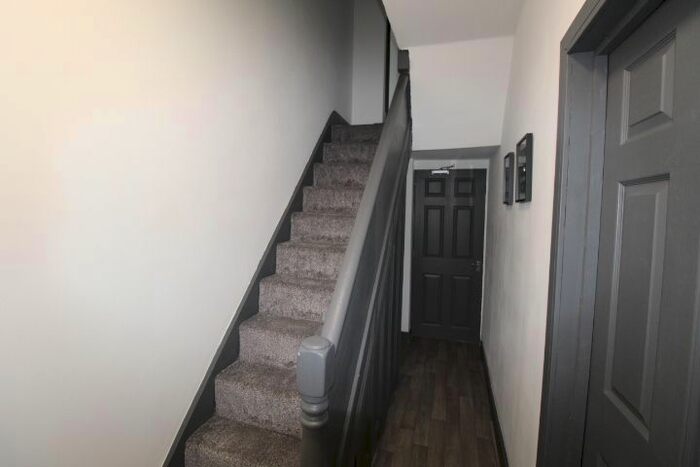 5 Bedroom Terraced House To Rent In Reynoldson Street, Hull, HU5